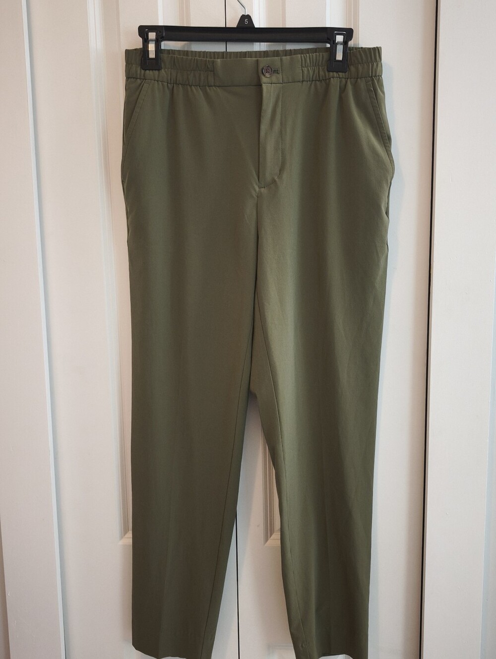 Banana Republic Air stretch Tapered Fit Pants